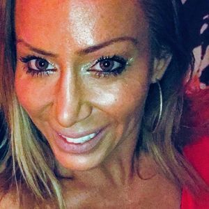 Meet your Posher, Joy